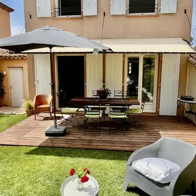 Maison Calme 6 Pers. au Golf Pont Royal - Piscine