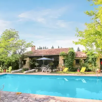 Beautiful Home In Carpentras