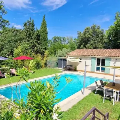 Bienvenue à L'ÉCRIN avec piscine privée
