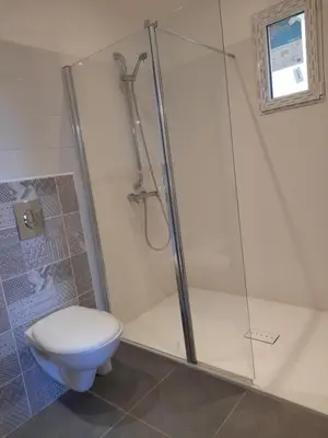 a bathroom with a shower and a toilet at La Ribasse en Provence in Venelles