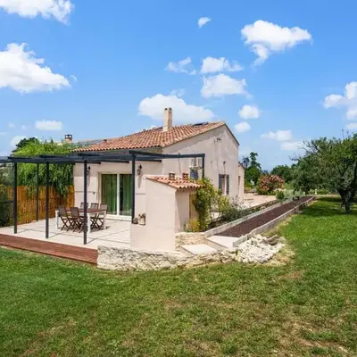 Holiday Home in Vaucluse near Mont Ventoux