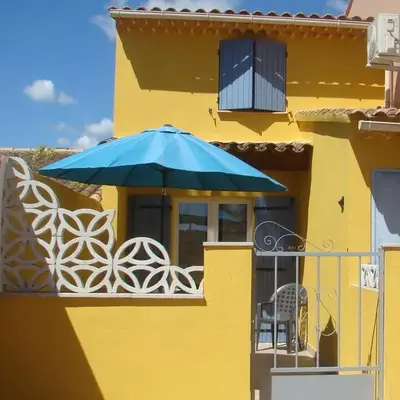 vacances en provence cyprès