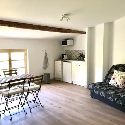 Logement neuf et climatisé