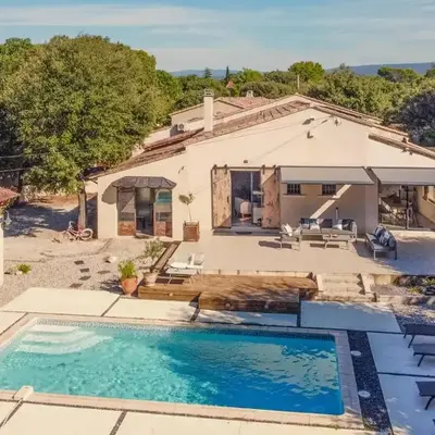 Nice Home In Pernes-Les-Fontaines