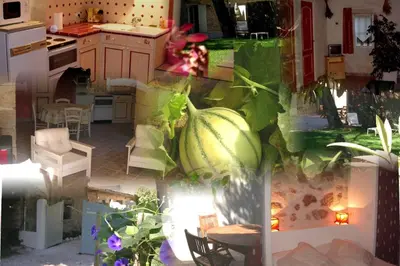 a view of a kitchen with a large melon at Gîte La Charlette in Cheval-Blanc
