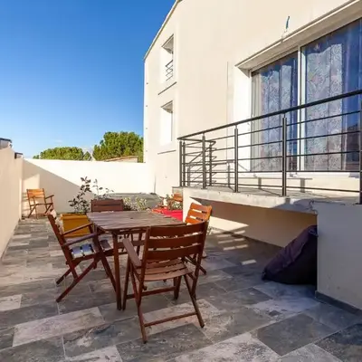 Beautiful Apartment In Eyragues
