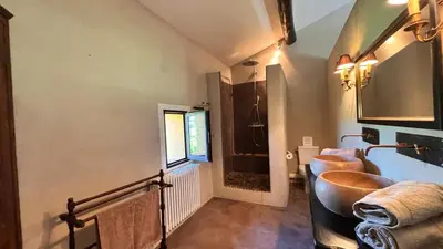 a bathroom with three sinks and a tub at Le Mas de Bonnety - Magnifique mas 12 personnes au Pied du Mont Ventoux in Saint-Pierre-de-Vassols