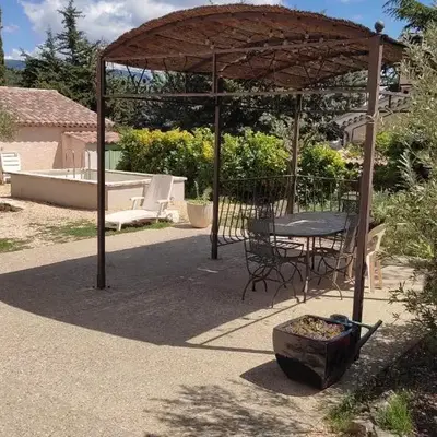 Location au cœur du Luberon 2 personnes