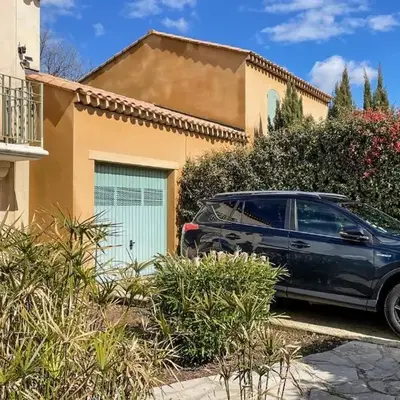 Awesome Home In Saint-Rémy-De-Provence