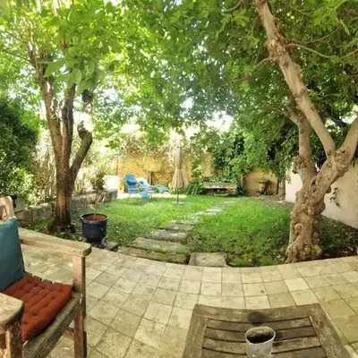 Le Jardin secret 100m Mairie