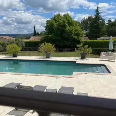 Villa spacieuse proche de Marseille avec jardin et piscine privée