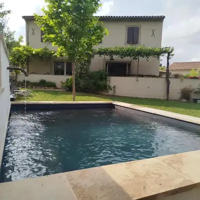 Villa face au Mont Ventoux avec bassin