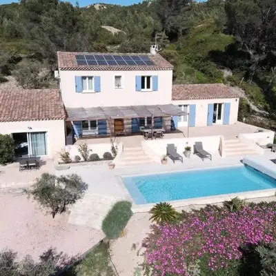 Havre de paix au bord des Alpilles