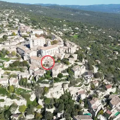 Maison de charme au coeur du village de Gordes