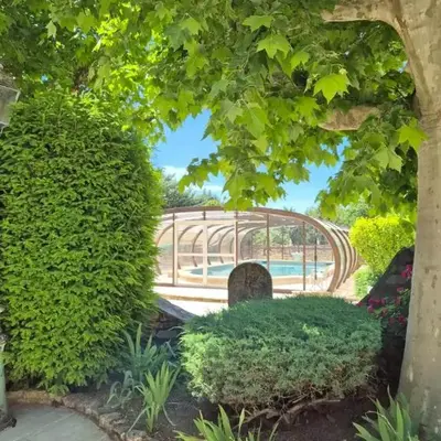 Mas Provençal with Swimming Pool & Air Conditioning
