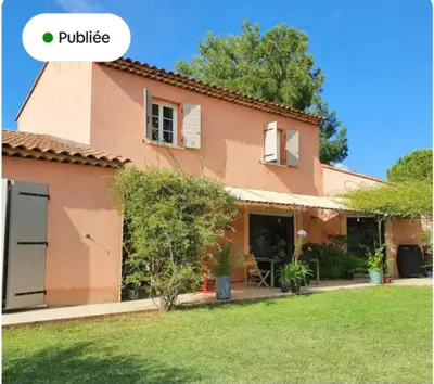 a house for sale with a garden in front of it at Villa 170m2 avec piscine près d Aix en provence 7 couchages in Éguilles