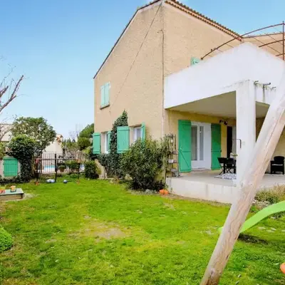 Awesome Apartment In Carpentras