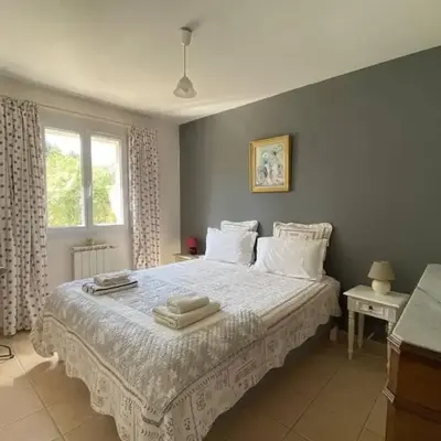 At Tinou's spacious quiet house with garden for 2 people