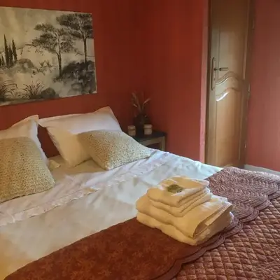 Tramontane chambre salon et piscine