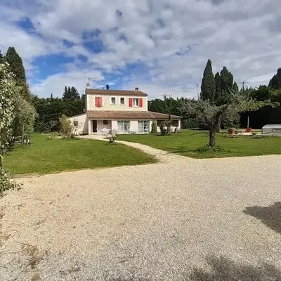 4 bedroom villa pool entire place