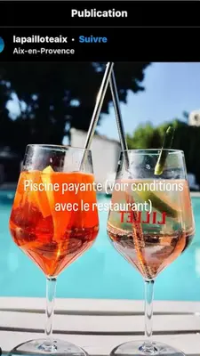 two wine glasses sitting on top of a table at 10 mn gare TGV Aix, parking gratuit & check-in autonome in Aix-en-Provence