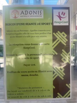 a sign in the window of a store at Studio cosy, résidence de tourisme avec piscine in Aix-en-Provence