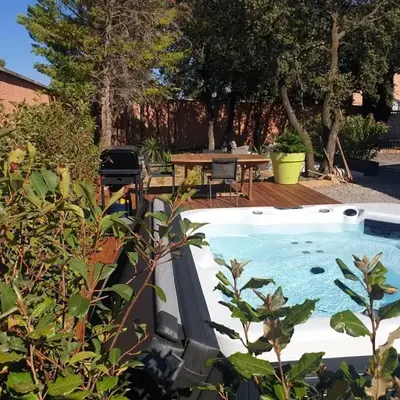 Logement indépendant avec Jacuzi pour 4ou 5 personnes