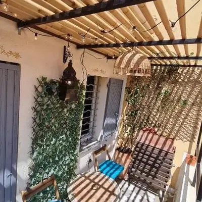 Lovely Apartment with a Rooftop View in Aix