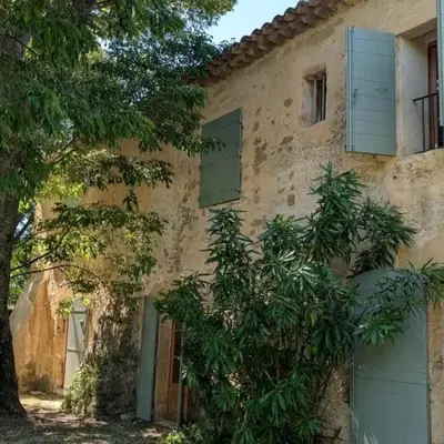 Bastide Neuve au Cœur du Luberon - Piscine Privée
