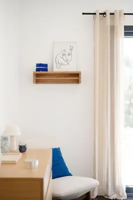 a desk and a chair next to a window at Magnifique Villa à 5 minutes d'Aix in Aix-en-Provence