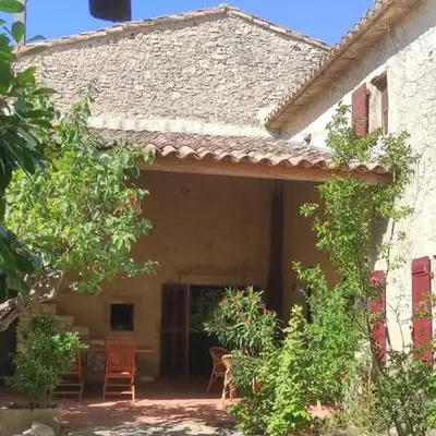 Maison de famille traditionnelle provençale