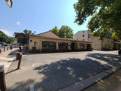 a building on the side of a street at Village House in Pélissanne near Luberon in Pélissanne