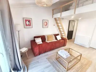 a room with a kitchen and a living room at Le Richelme by Rentalaix in Aix-en-Provence