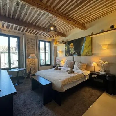 Auberge Nostradamus