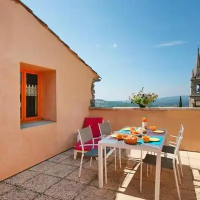 Apartment Morard - Bonnieux Appt 2- Etage by Interhome