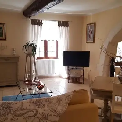 Les Roues de L'Isle - CHARMING APARTMENT