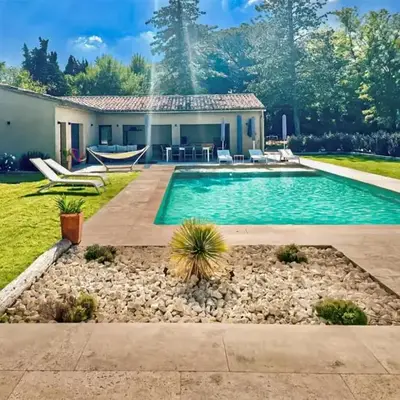 Amazing Home In Noves