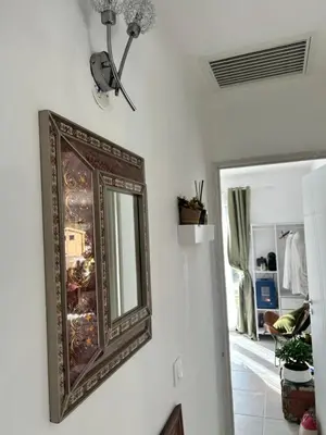 a bedroom with a bed and a window at Villa Lésina Bed & Breakfast in Apt