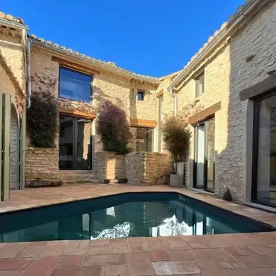 Beautiful house - Heart of village - Sleeps 10