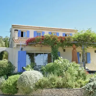 Sunny Provence Getaway