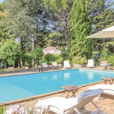 Amazing Home In Lançon De Provence