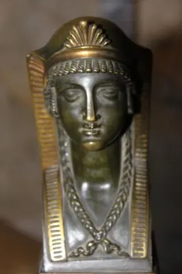 a bronze statue of a woman wearing a helmet at Château de Vedène in Vedène
