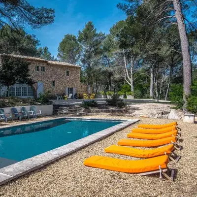 Stunning panoramic views and heated pool in Roussillon