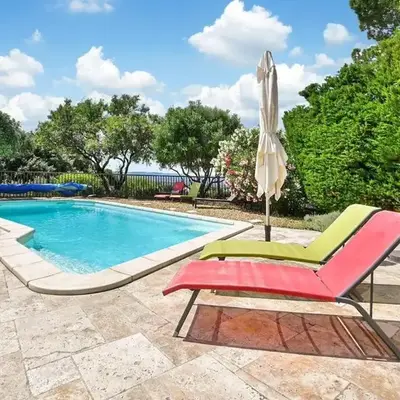 Villa envoûtante à Eyragues avec piscine