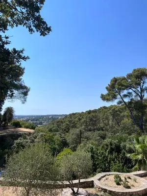 a view of the hills from the garden at La Farigoule - Sainte-Victoire - Vue exceptionnelle sur Aix-en-Provence in Aix-en-Provence