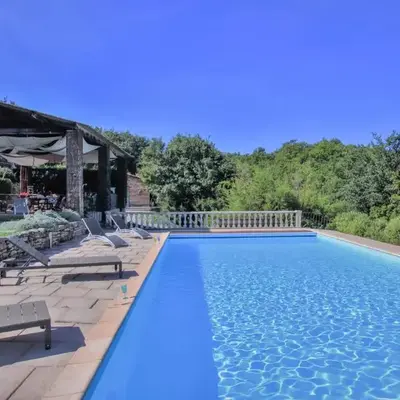 Stunning Home In Saignon