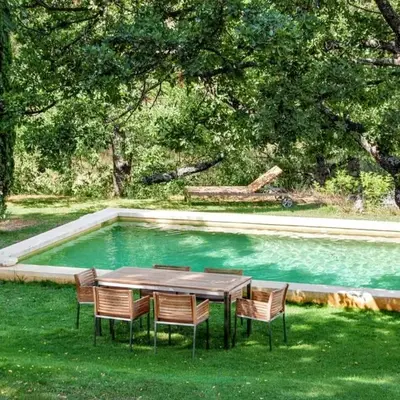 Villa élégante avec piscine privée à Ansouis