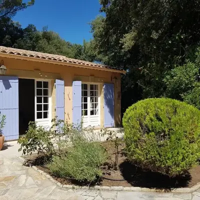 Maisonnette dans le Luberon - Bois Romay