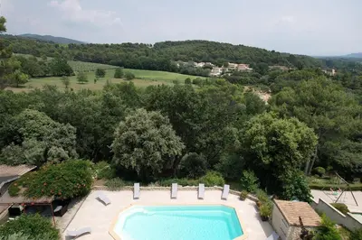 an overhead view of a swimming pool on a house at villa with pool and beautiful view in the luberon in pujet sur durance - 10 in Puget