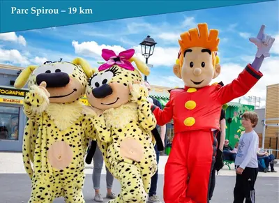 a group of people dressed up in cow costumes at Les Bastidons de L'Isle - st ju- 3 étoiles in LʼIsle-sur-la-Sorgue